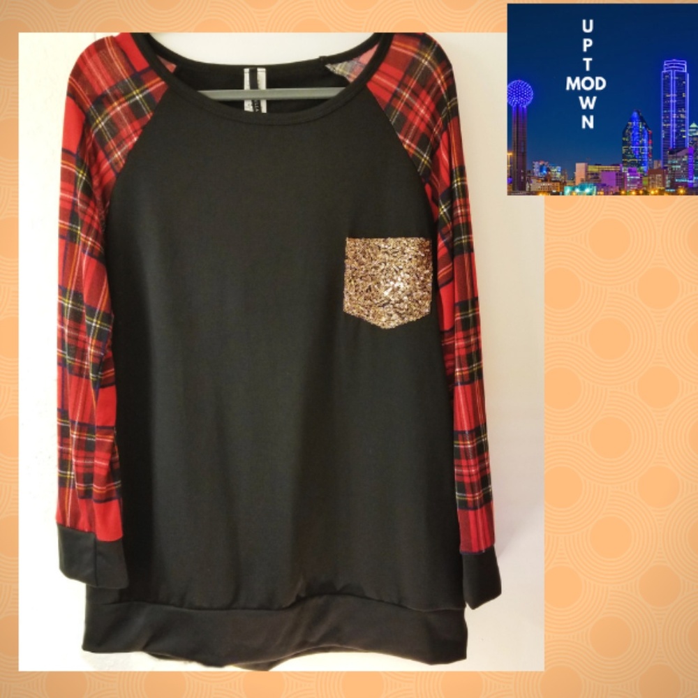 Plus SZ Blk Light Sweatshirt w/Plaid Sleeves